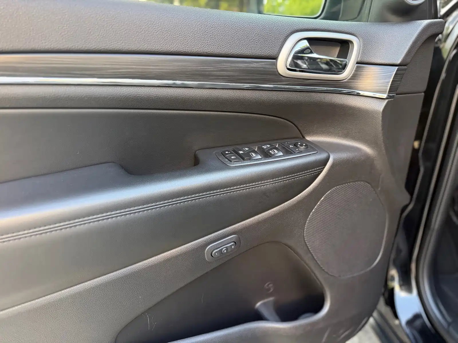 Фото 9 - Jeep Grand Cherokee (Import)