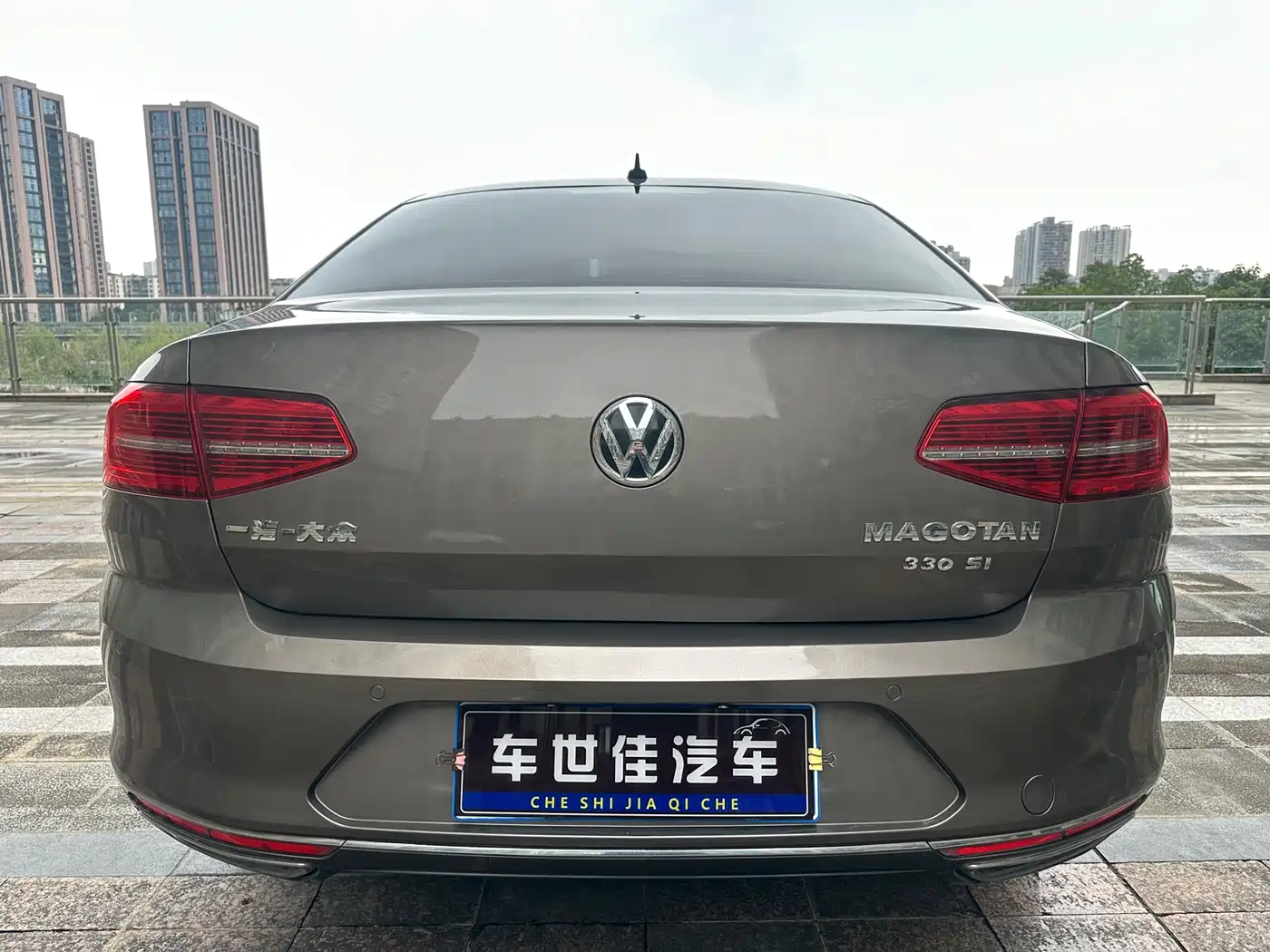 Volkswagen Magotan 2017 330TSI DSG Luxury фото 5