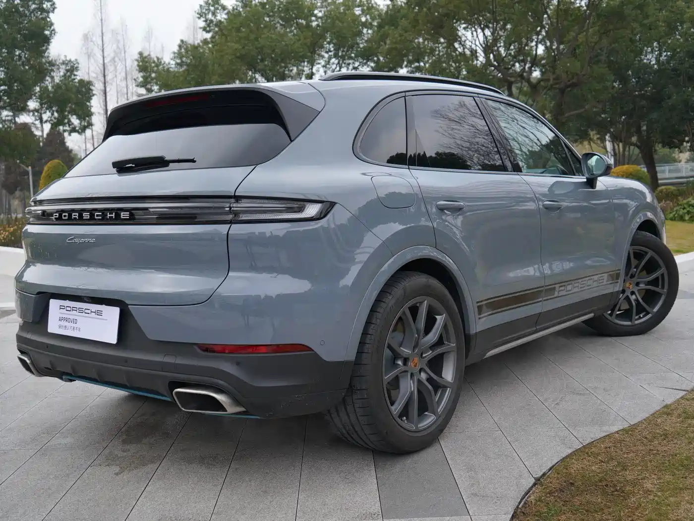 Porsche Cayenne 2025 Cayenne 3.0T Dynamic Edition фото 19