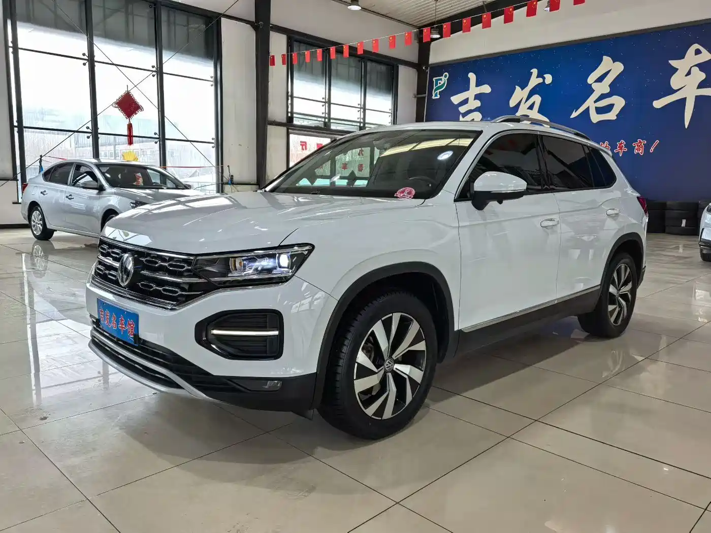 Volkswagen Tayron 2019 330TSI 2WD Luxury China VI