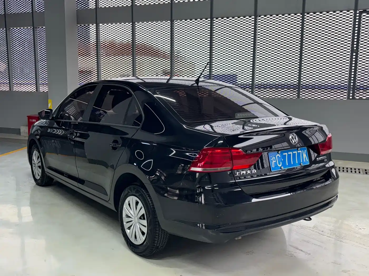 Volkswagen Santana 2016 1.6L Automatic Trend Edition фото 13
