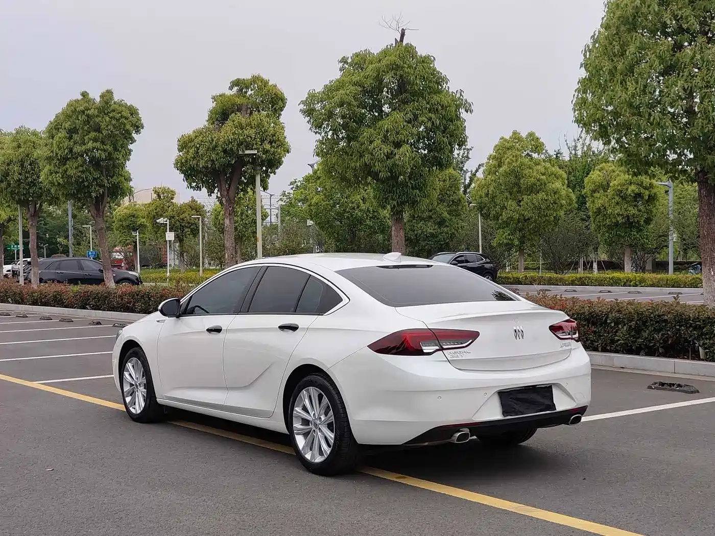 Buick Regal 2024 Facelift 28T Ultimate Enjoy Edition фото 5