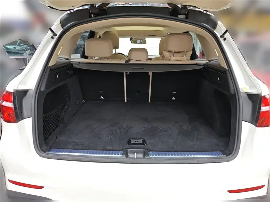 Mercedes-Benz GLC 2017 GLC 300 4MATIC Dynamic фото 10