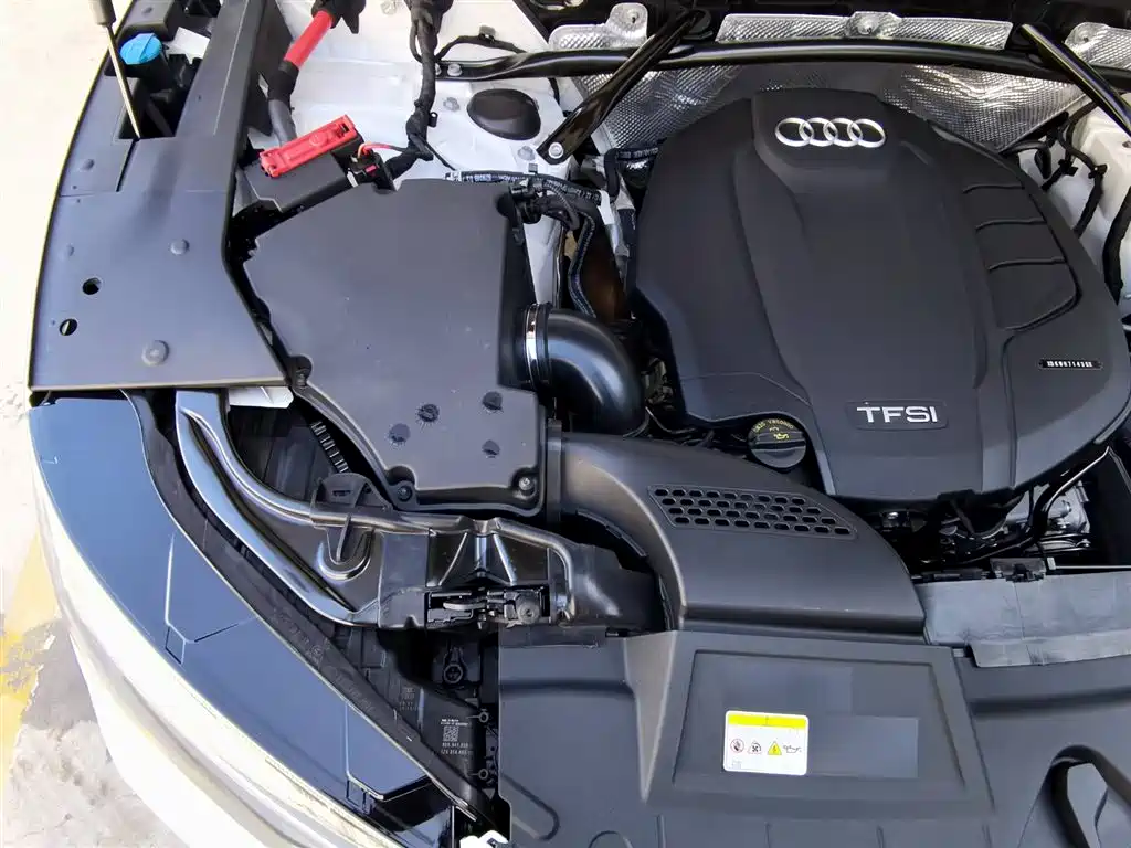 AUDI Q5L SPORTBACK