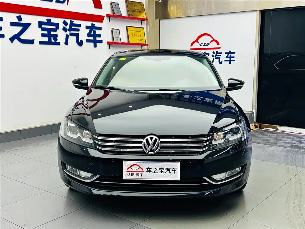 Volkswagen Passat 2014 2.0TSI DSG Executive Edition фото 2