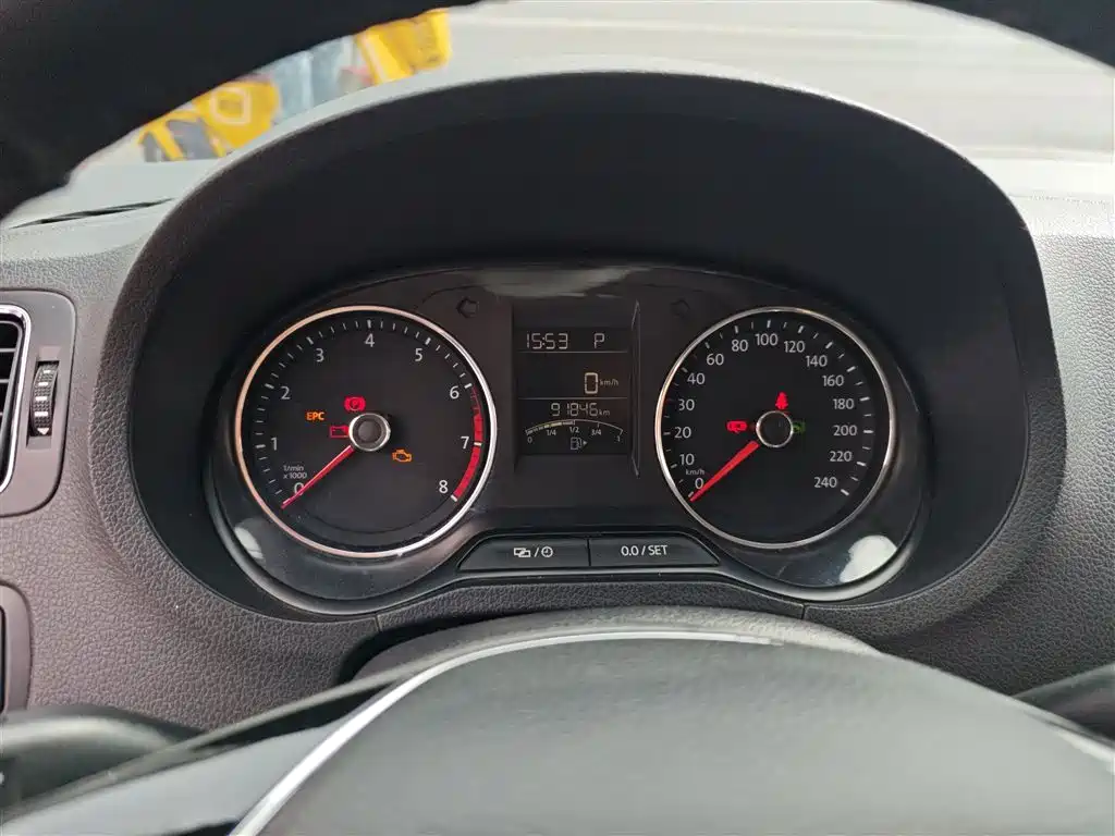 Volkswagen Polo 2018 1.5L Auto Comfort фото 12