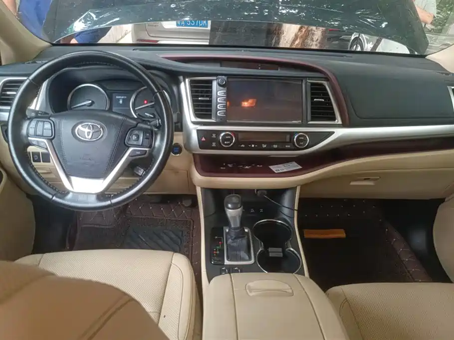 Toyota Highlander 2015 2.0T AWD Luxury Edition 7-seater фото 12