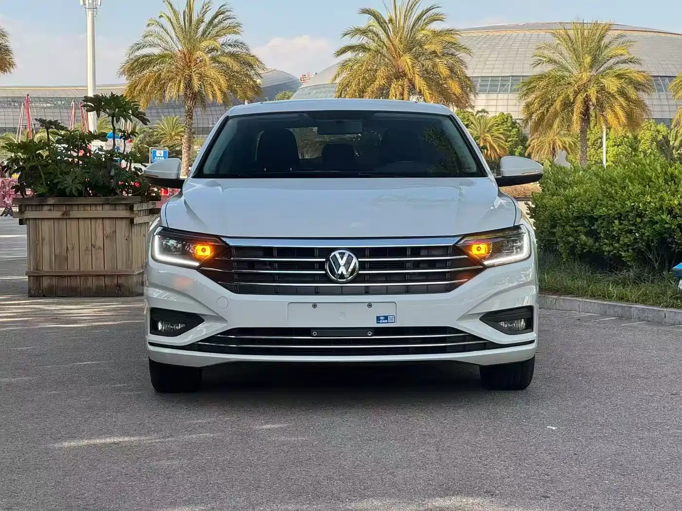Volkswagen Sagitar 2022 280TSI DSG Surpassing Edition фото 2