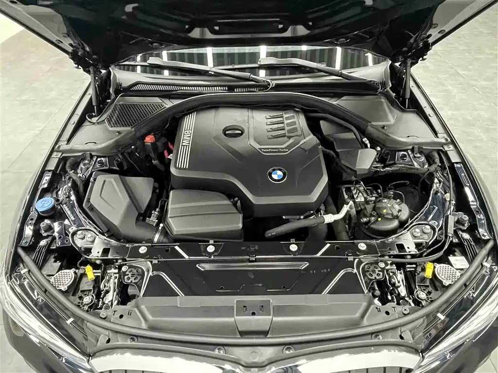 BMW 3 Series 2022 Facelift 325i M Sport Package фото 5