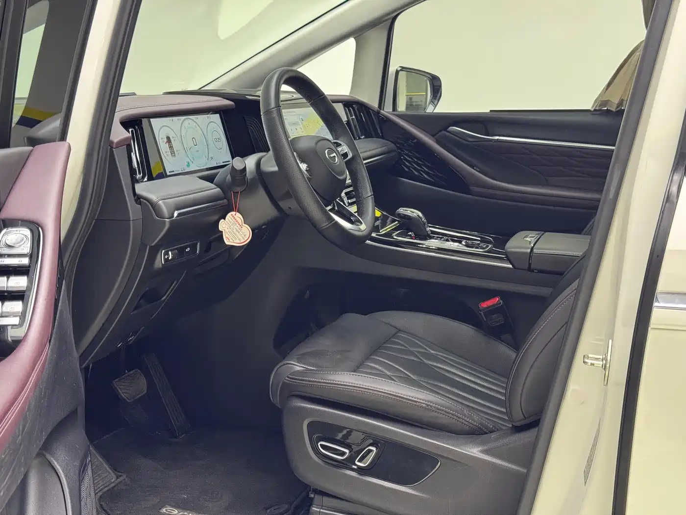 GAC Trumpchi Trumpchi M8 2024 Master Series 400T Premium Edition фото 5