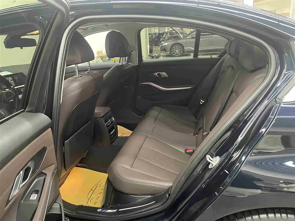BMW 3 Series 2022 Facelift 325i M Sport Package фото 8