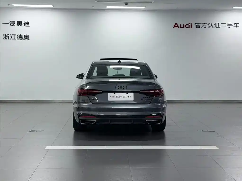Audi A4L 2023 40 TFSI quattro Luxury Sport фото 5