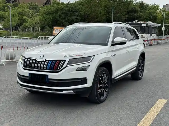 Škoda Kodiaq 2019 Facelift TSI330 7-Seater 2WD Luxury Premium Edition China V
