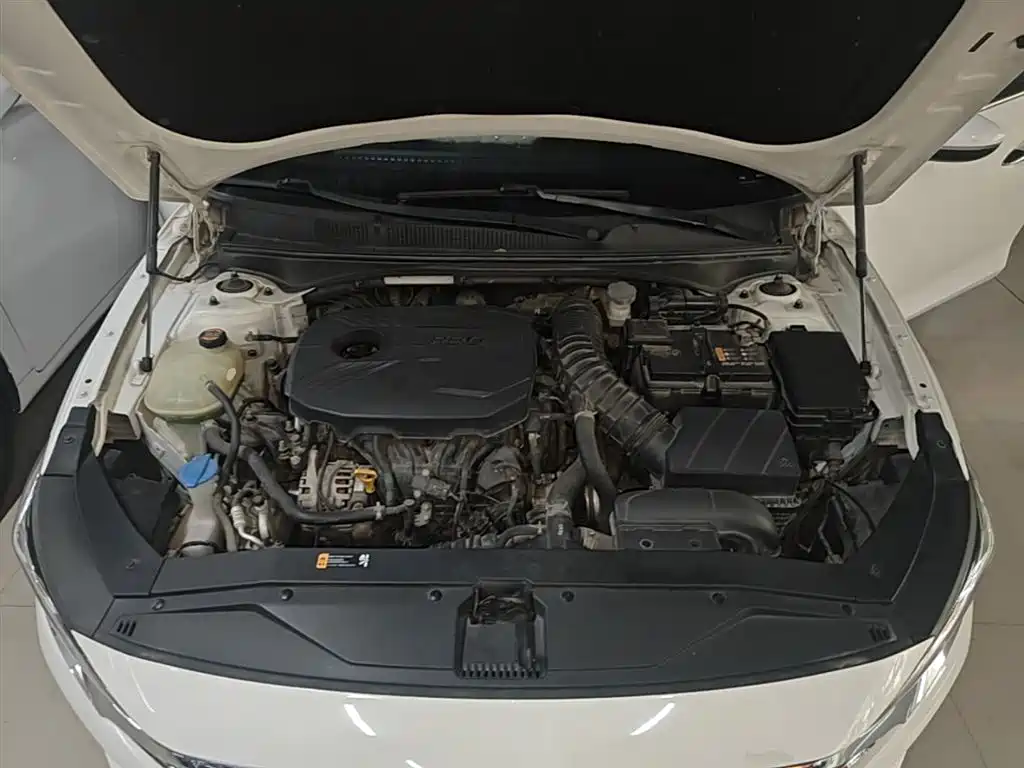 Hyundai Fista 2019 280TGDi Sport Edition China VI фото 20