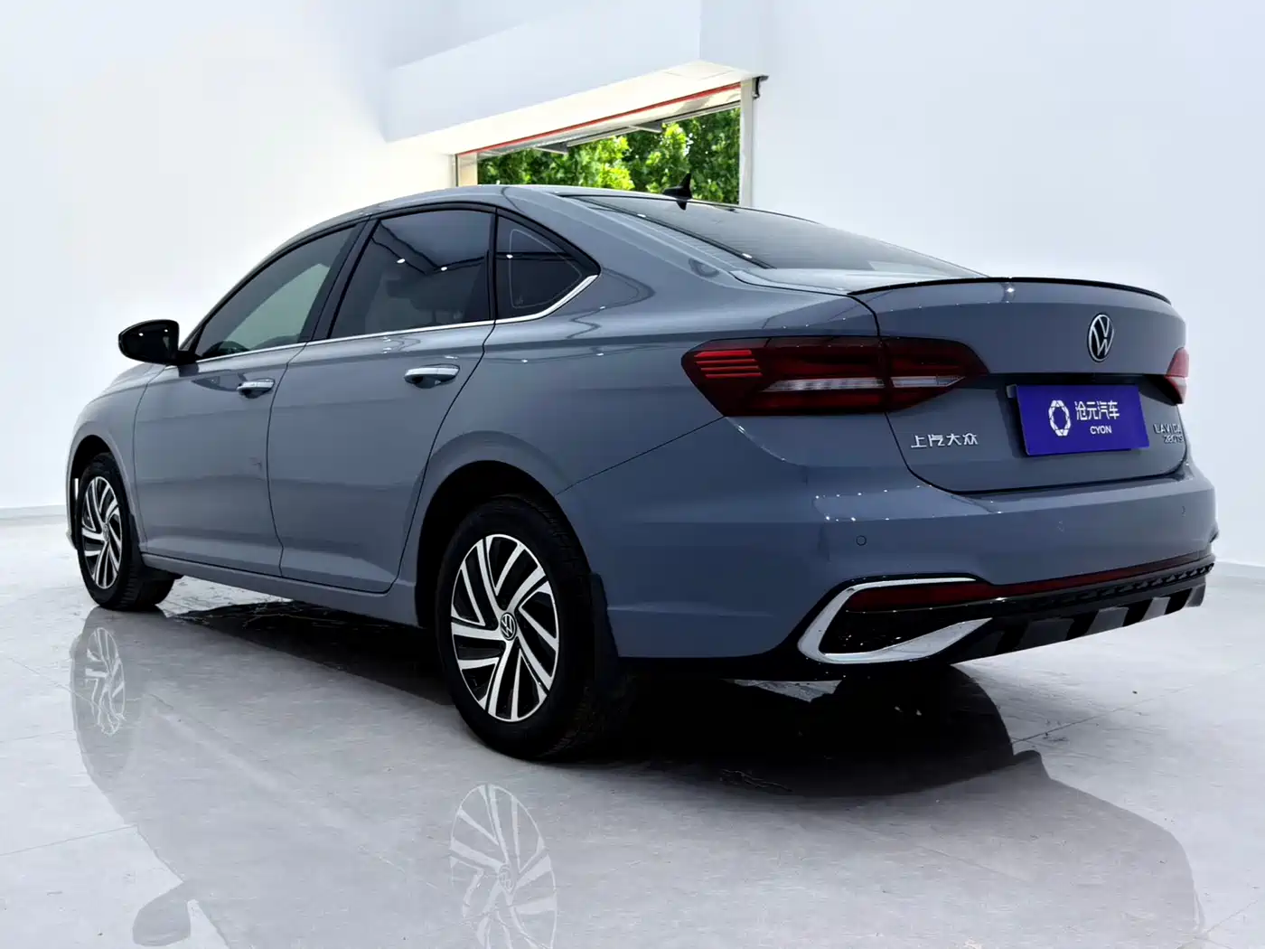 Volkswagen Lavida 2023 280TSI DSG Starlight Comfort Edition фото 4