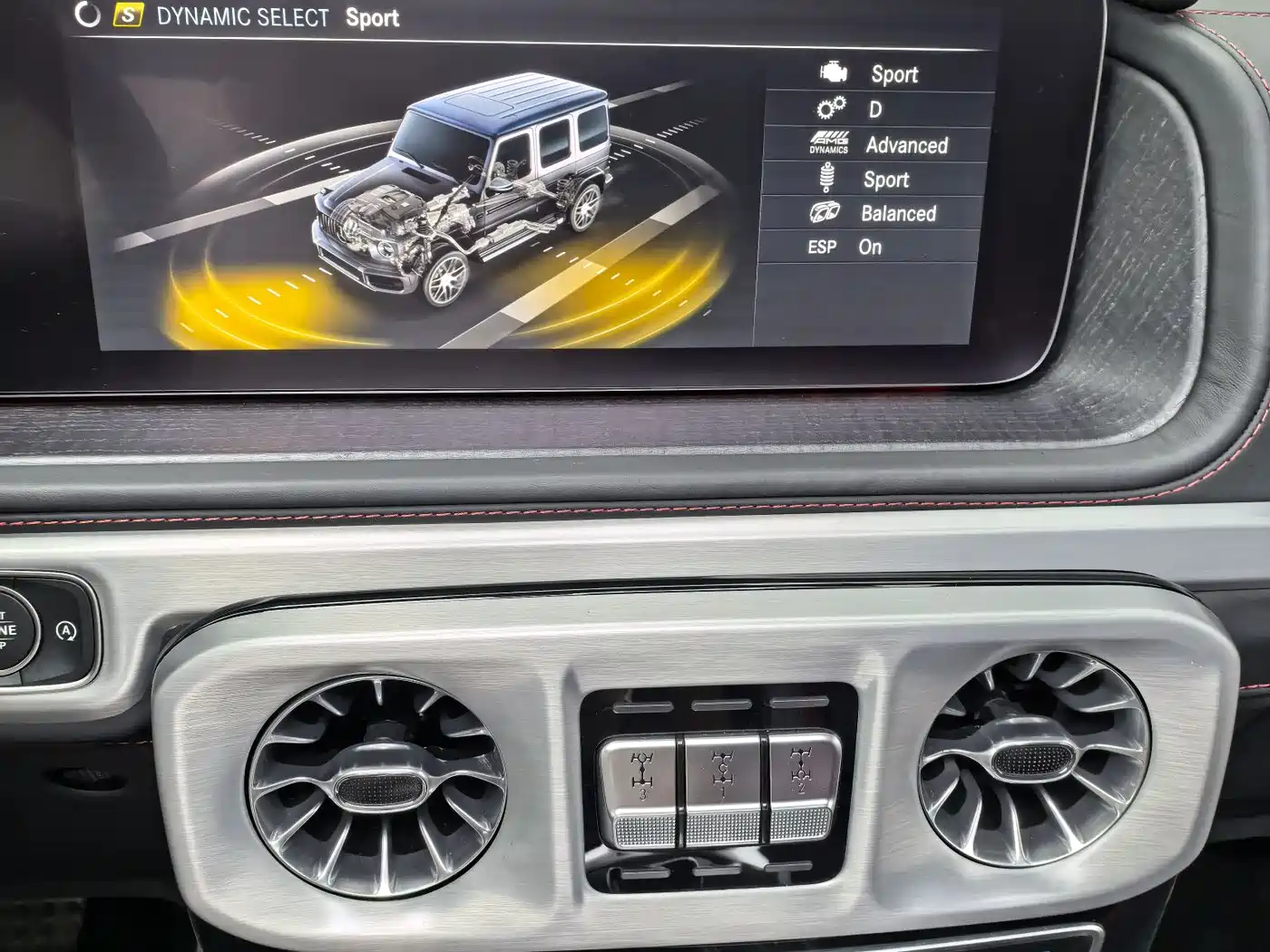 Mercedes-Benz G-Class AMG 2022 AMG G 63 фото 29