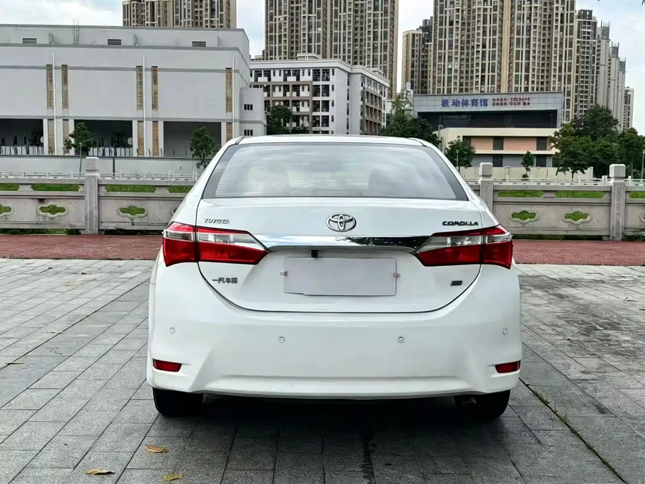 Toyota Corolla 2014 1.6L CVT GL фото 5
