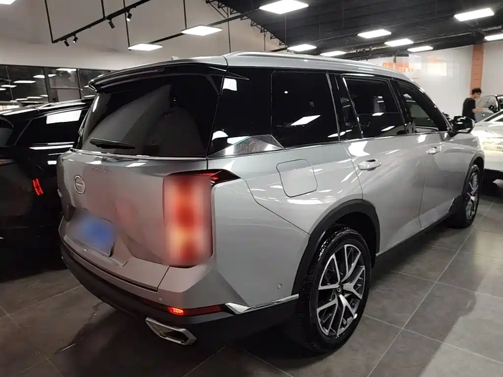 GAC Trumpchi Trumpchi GS8 2022 Pilot Series 2.0TGDI 2WD Premium Edition (7-Seater) фото 7