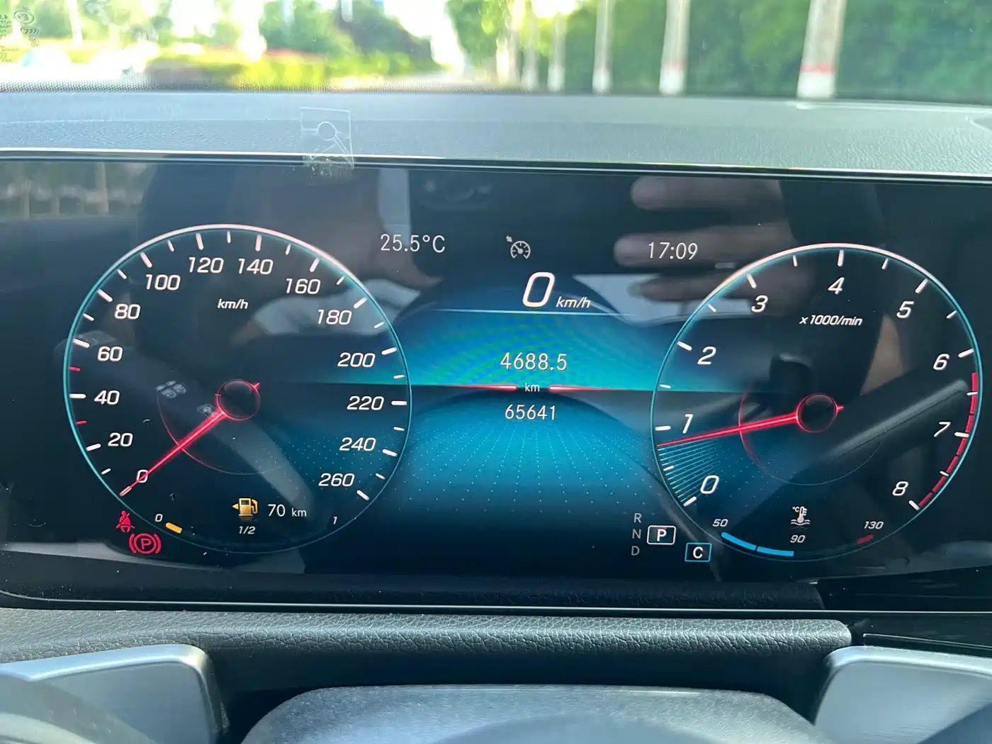 Mercedes-Benz GLB 2022 Model GLB 180 Dynamic Edition фото 21