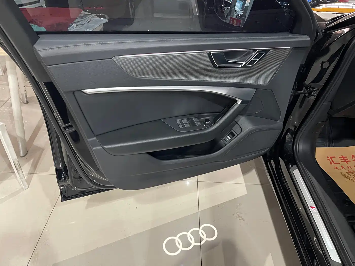 Audi A6L 2023 40 TFSI Luxury Dynamic фото 10
