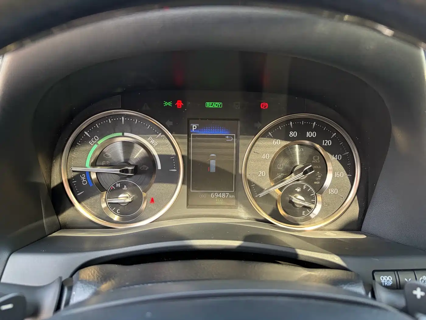 Toyota Alphard 2021 Hybrid 2.5L Ultimate фото 20