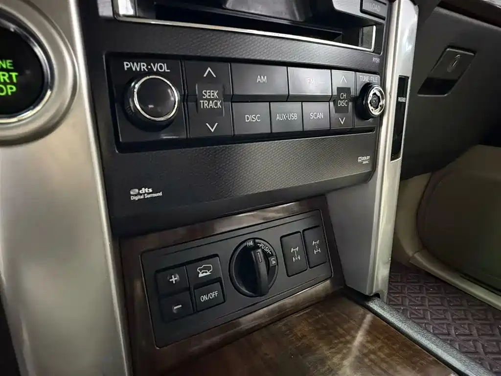 Toyota Prado 2010 4.0L Automatic VX NAVI фото 14