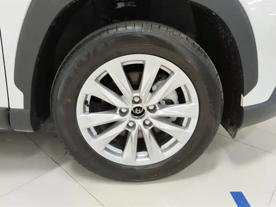 Toyota Corolla Cross 2024 2.0L Elite Edition фото 6