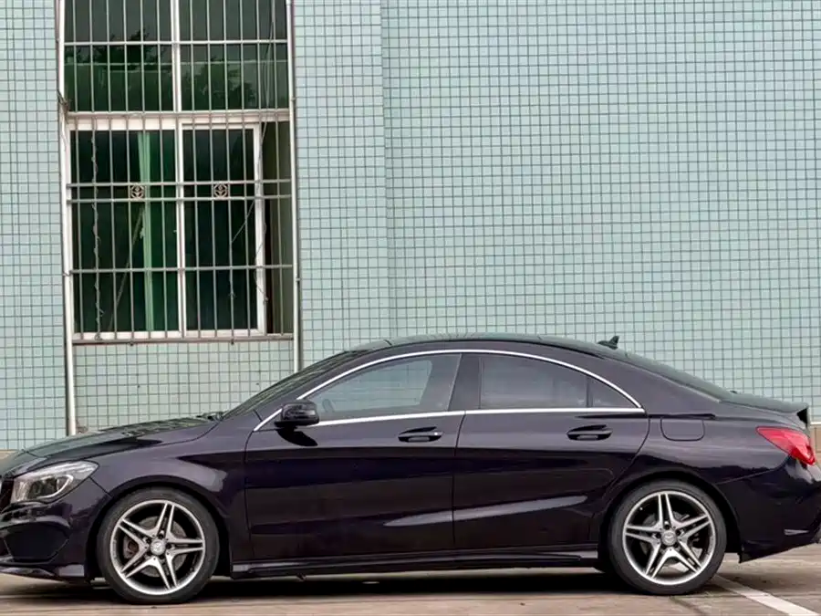 Mercedes-Benz CLA (Import) 2016 CLA 220 4MATIC фото 3