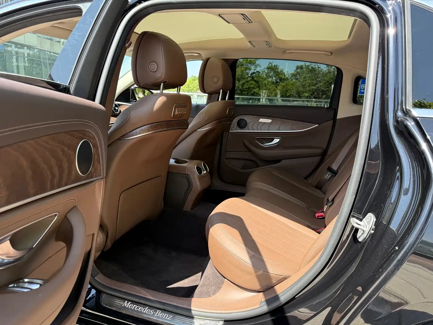 Mercedes-Benz E-Class 2020 Facelift E 300 L Fashion фото 6