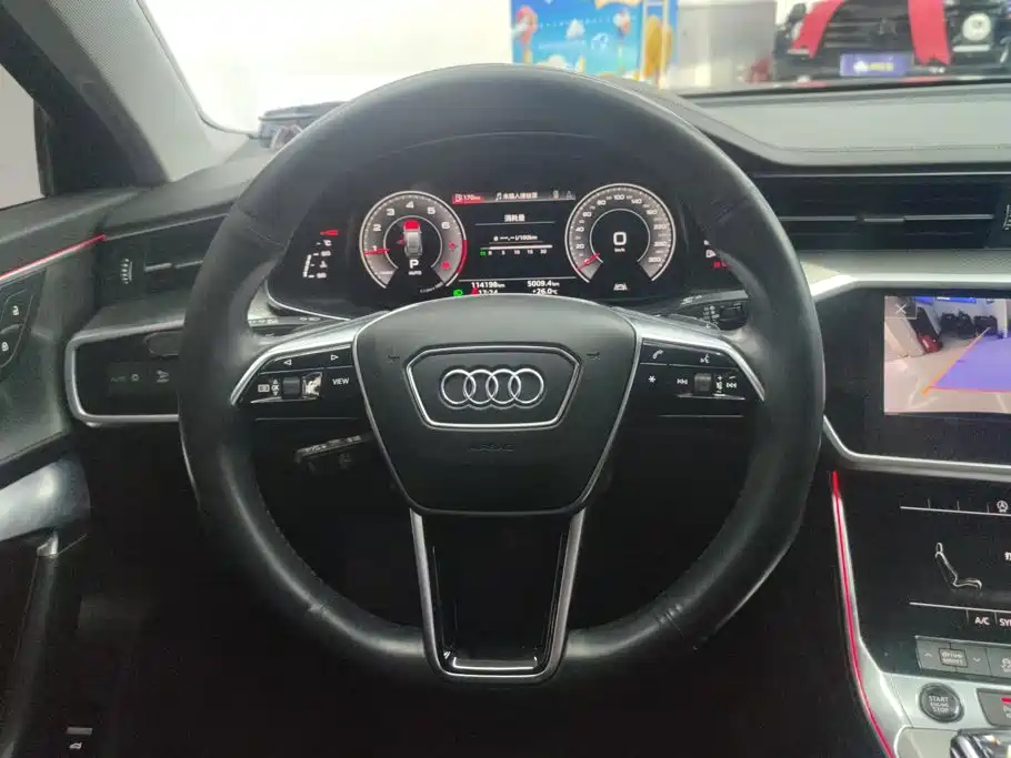 Photo 15 - Audi A6L