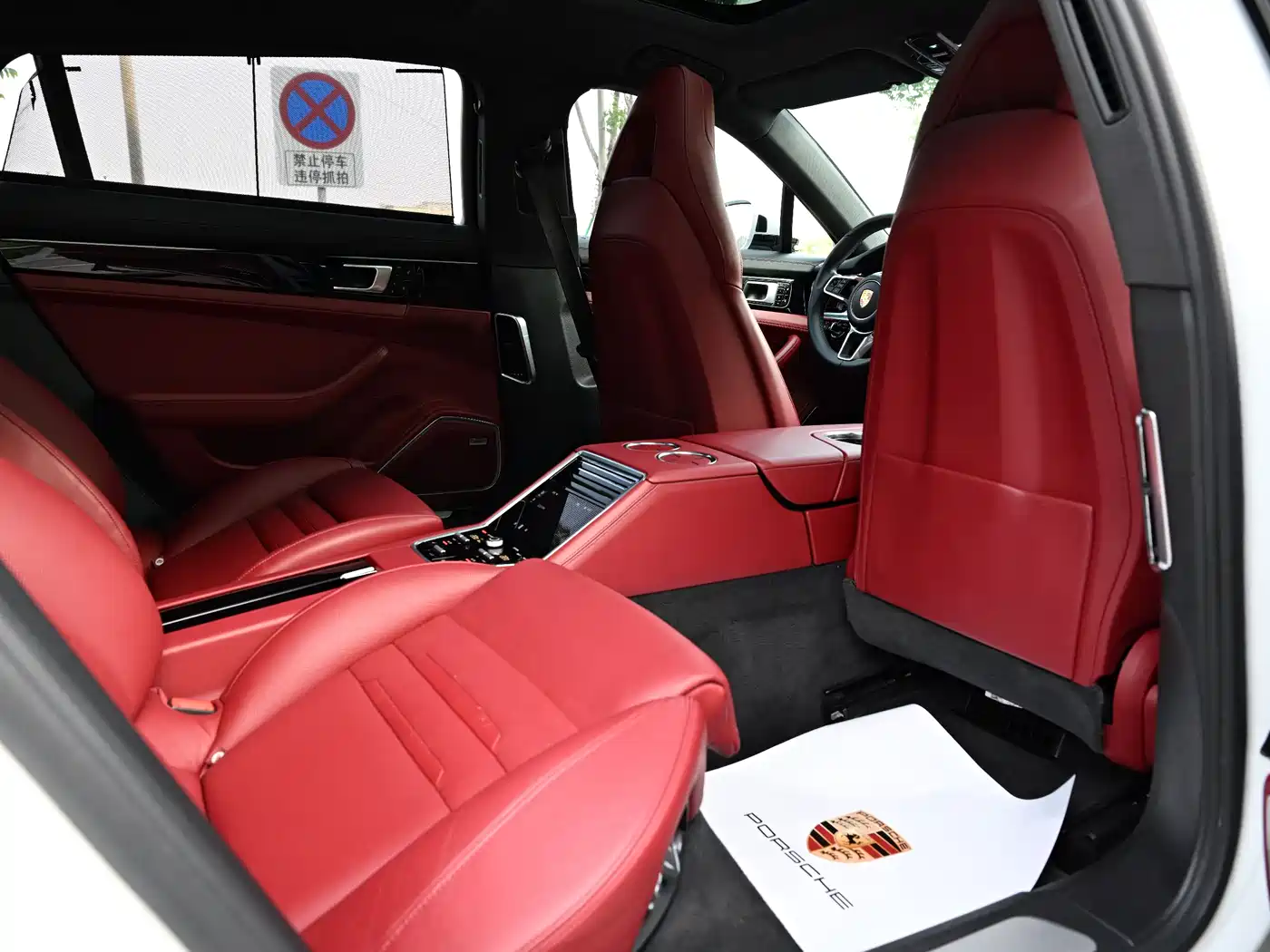 Porsche Panamera 2017 Panamera 4 Executive Long Wheelbase 3.0T фото 13