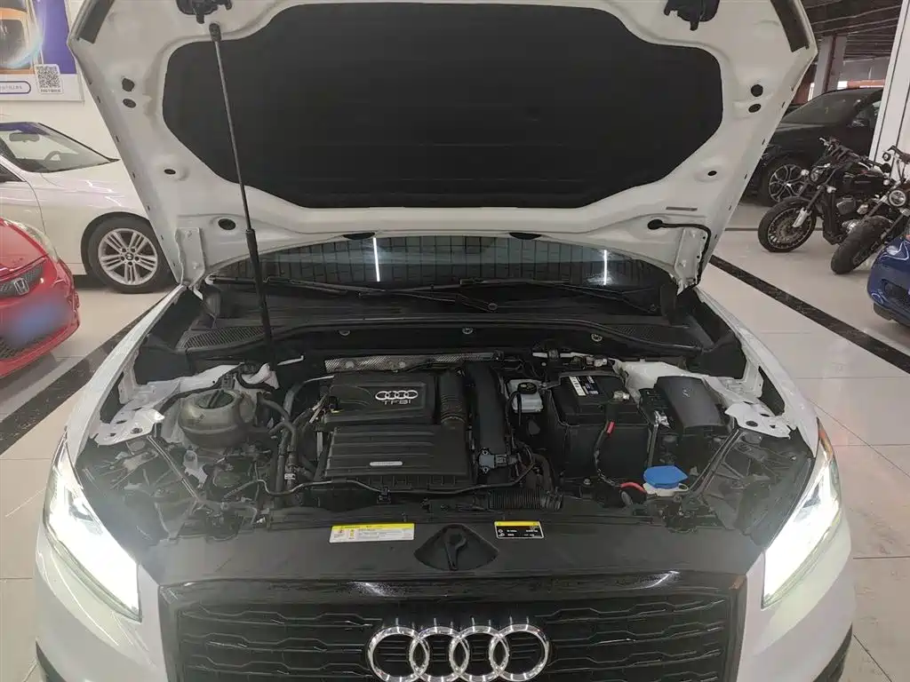 Audi Q2L 2018 35 TFSI Launch Exclusive Edition China VI фото 20