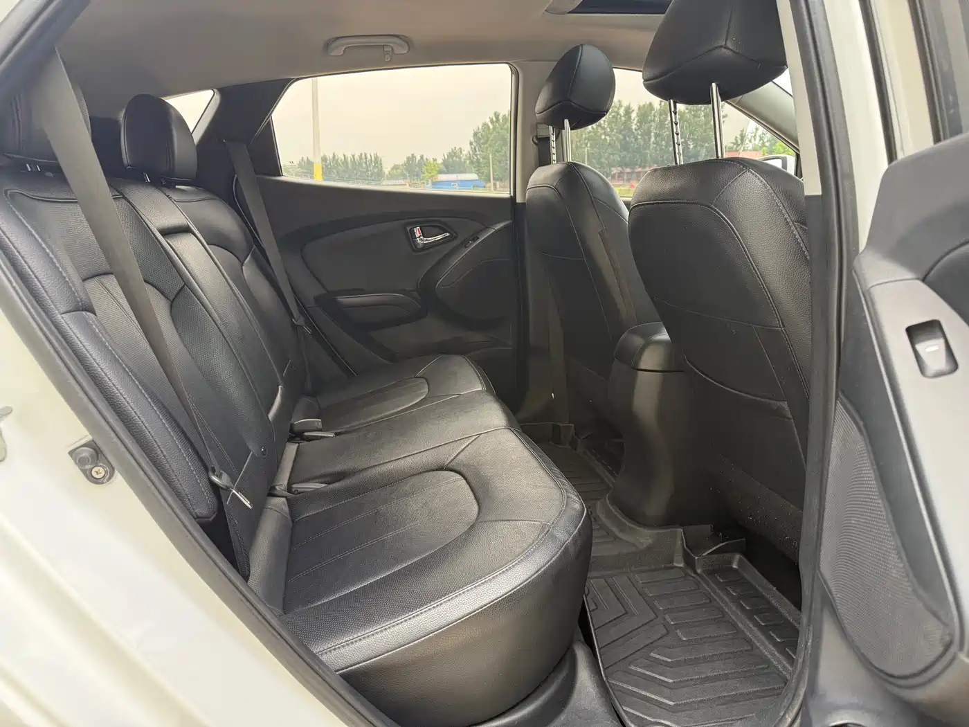 Hyundai Beijing Hyundai ix35 2015 2.0L Automatic 2WD Smart China V фото 13
