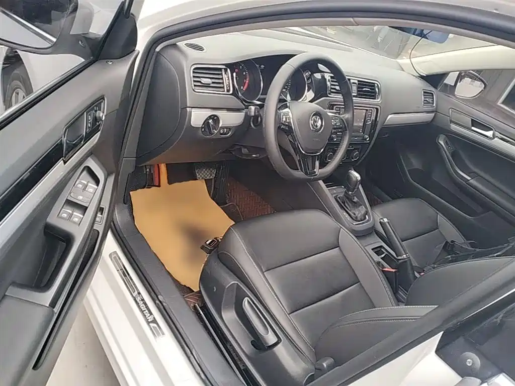 Volkswagen Sagitar 2018 280TSI DSG Comfort фото 16