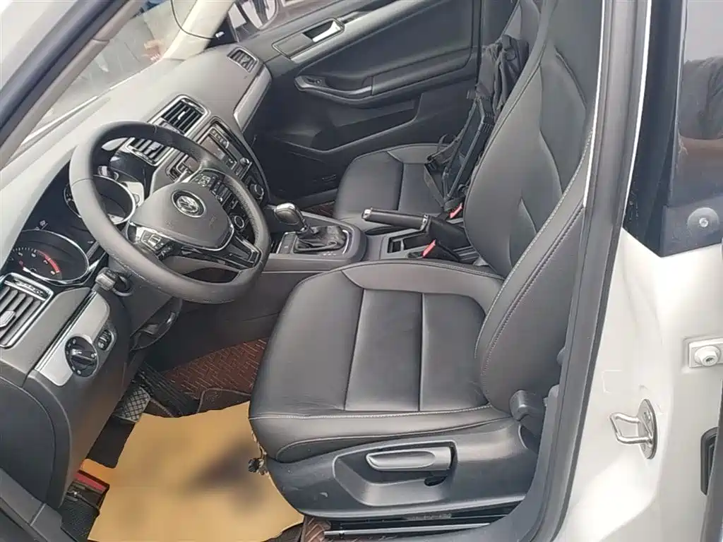 Volkswagen Sagitar 2018 280TSI DSG Comfort фото 15