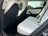 Фото 8 - Tesla Model 3
