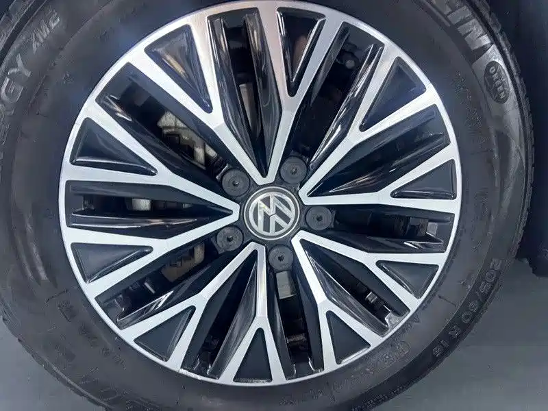 Volkswagen Sagitar 2019 200TSI DSG Comfort Edition China VI фото 13