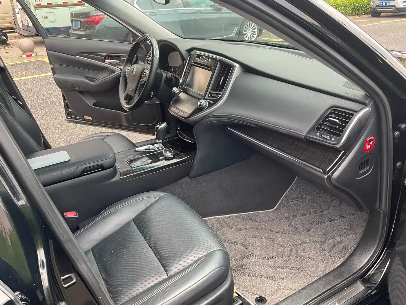 Toyota Crown 2015 2.5L Smart Edition фото 15