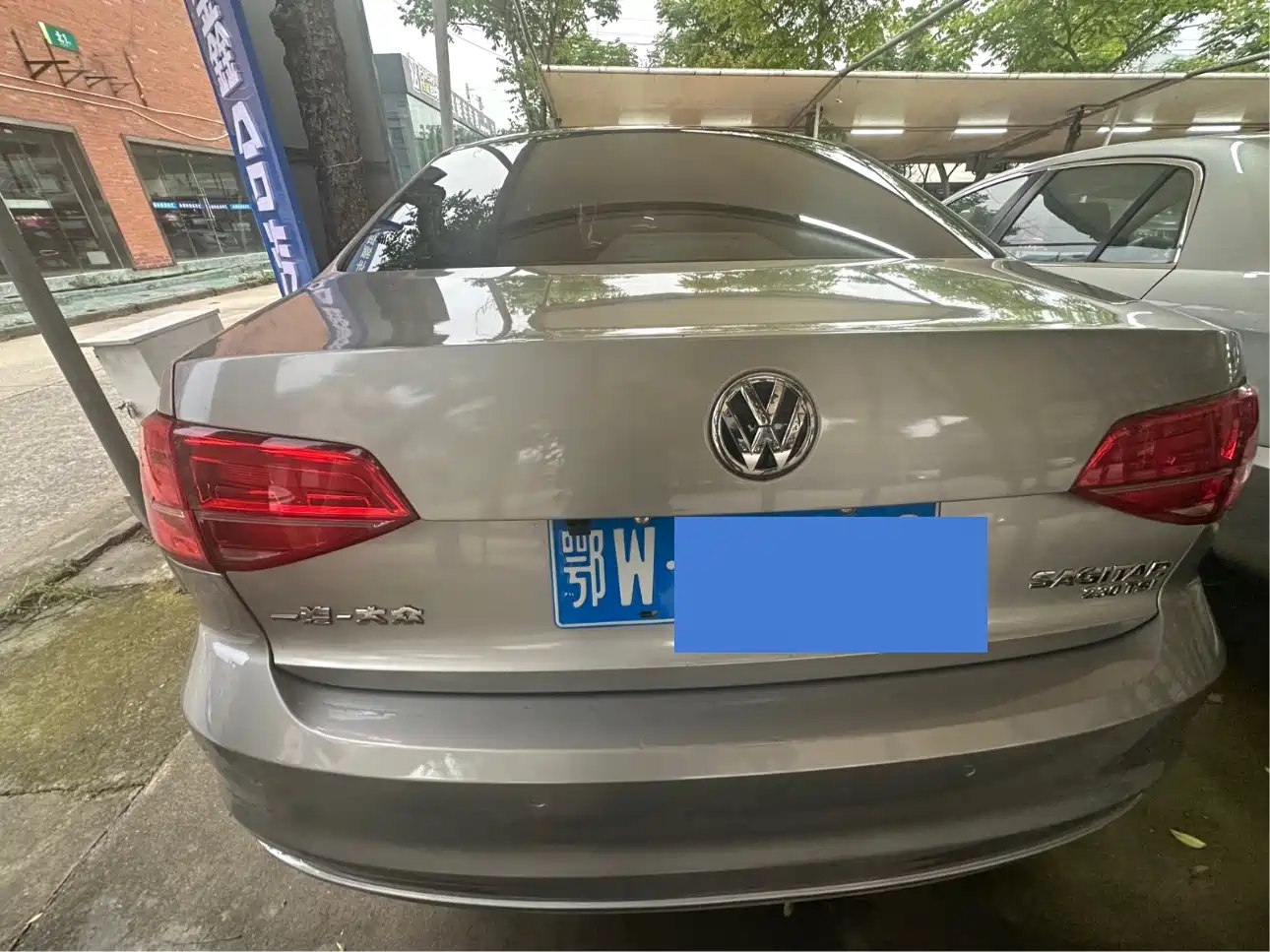 Volkswagen Sagitar 2017 230TSI Automatic Luxury фото 10