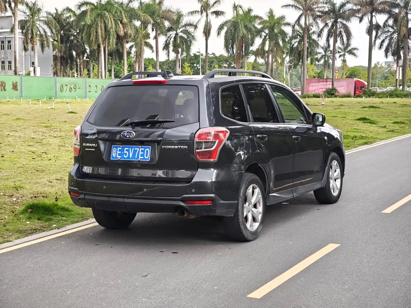 Subaru Forester 2013 2.5i Automatic Elite Edition фото 5