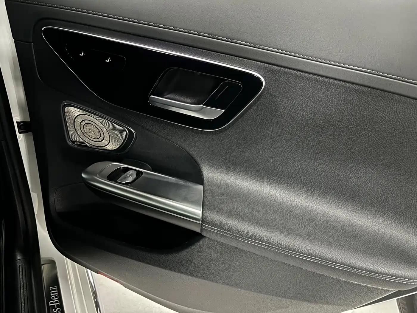 Mercedes-Benz C-Class 2024 Facelift III C 260 L Sport фото 8
