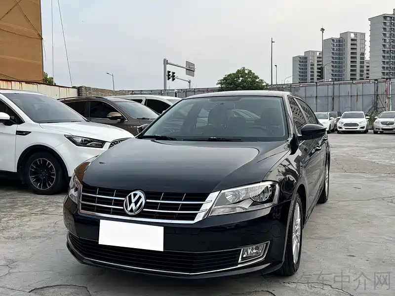 Volkswagen Lavida 2013 1.4TSI Manual Luxury Edition
