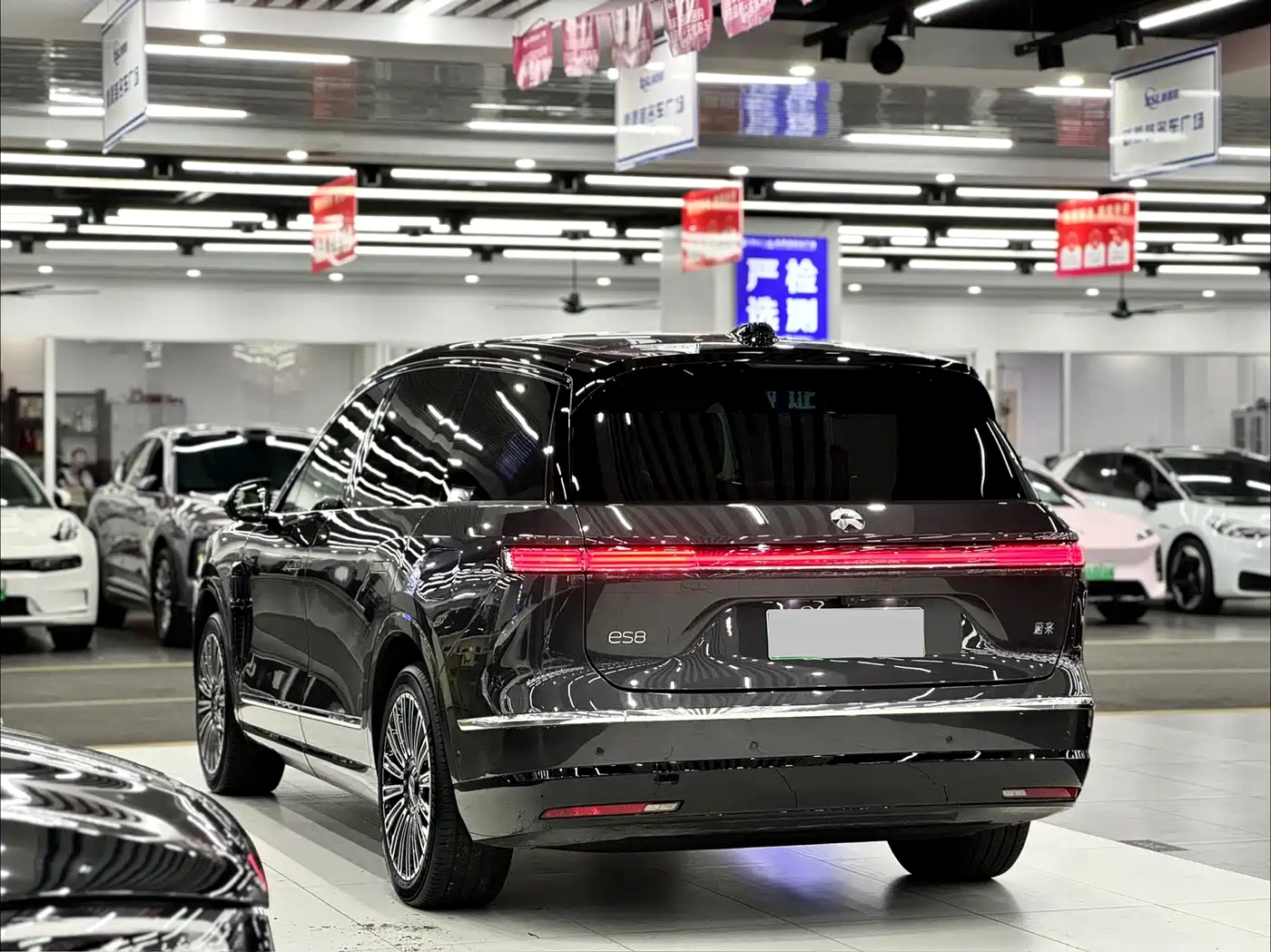 NIO NIO ES8