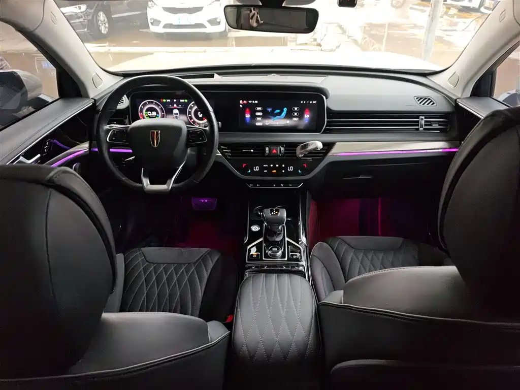 Hongqi HS5 2022 Facelift 2.0T Smart Flag Enjoyment AWD Edition фото 6