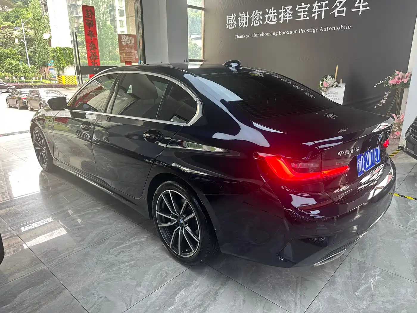 BMW 3 Series 2021 325Li M Sport Package фото 12