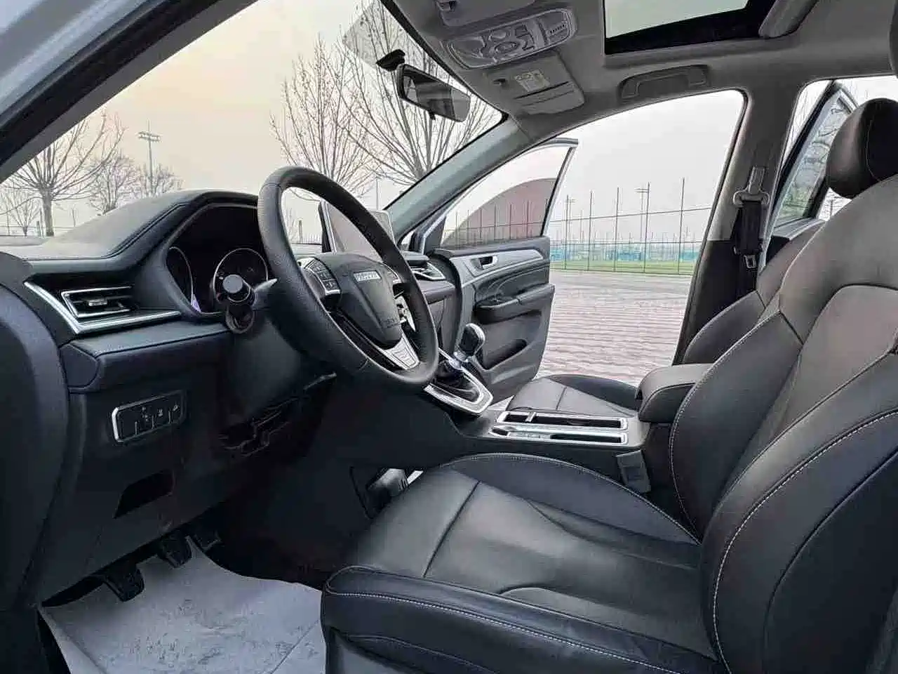 Haval M6 2023 PLUS 1.5T Manual Luxury Smart Connect фото 7