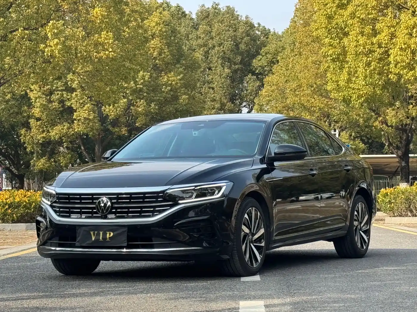 Volkswagen Passat 2023 Facelift 330TSI Luxury Edition