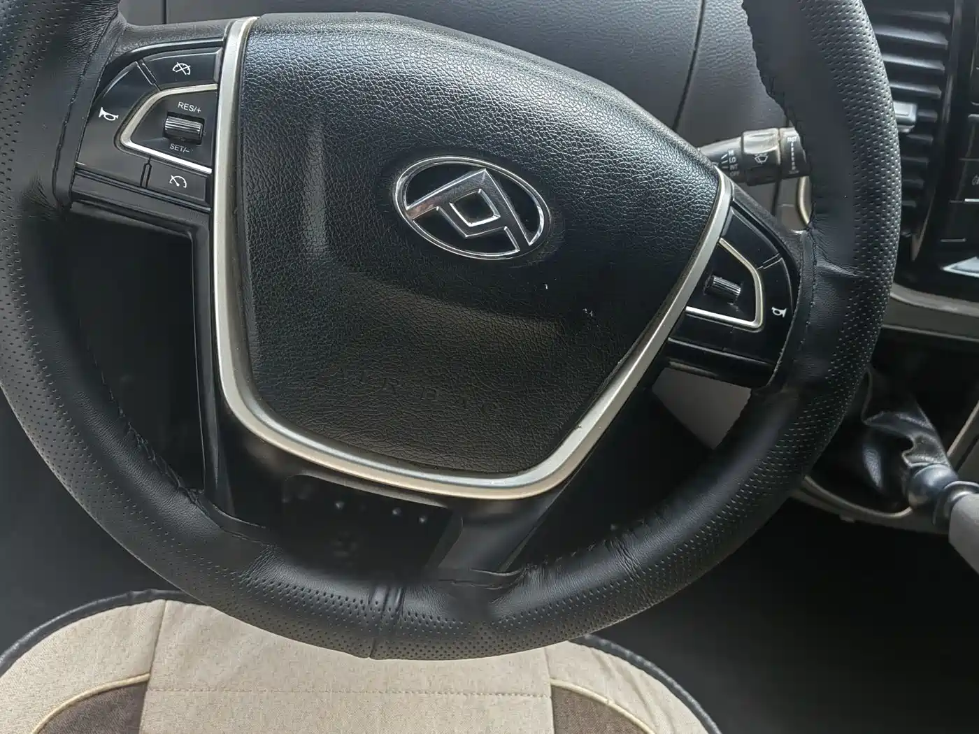 SAIC MAXUS XINTU V80