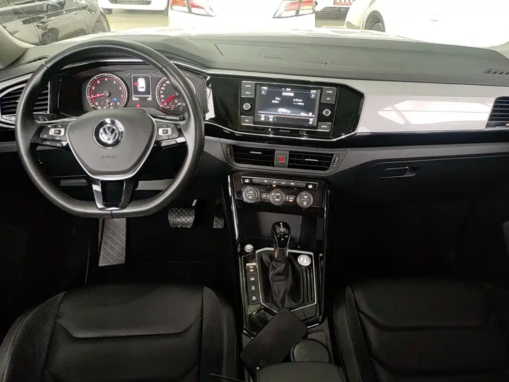 Volkswagen Tayron 2019 330TSI 2WD Luxury China VI фото 10
