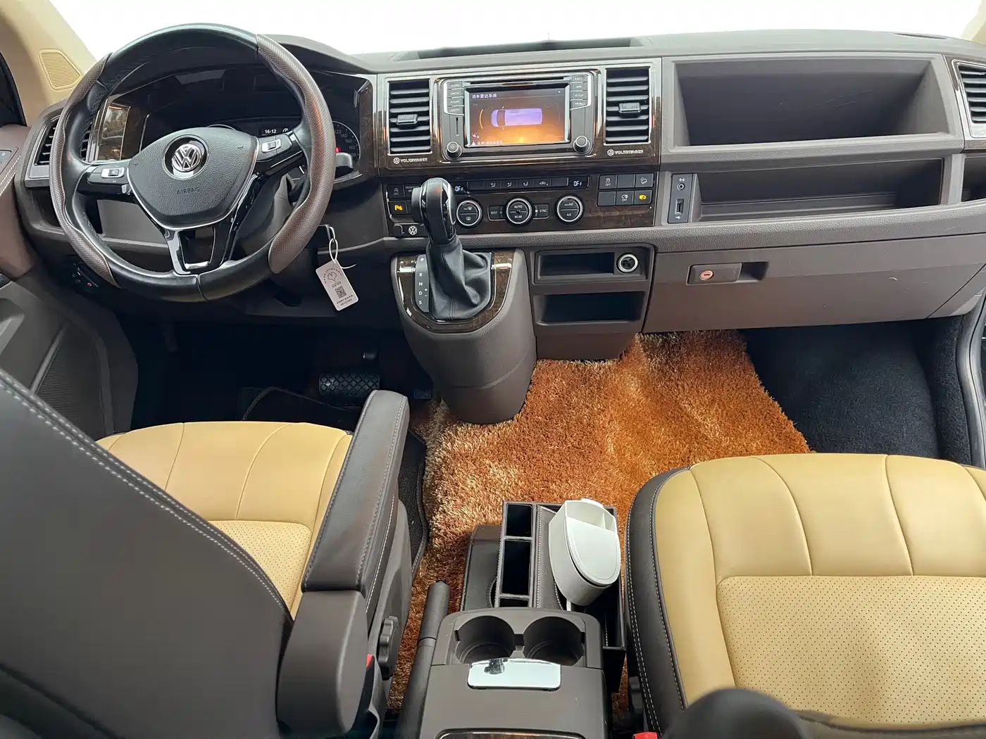 Volkswagen Caravelle 2019 2.0TSI 4WD Luxury 7-seater фото 9
